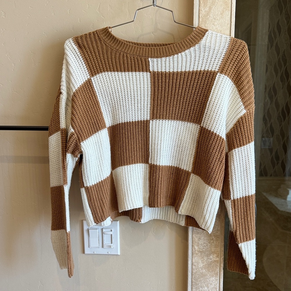 Love Tree Brown & Cream Checker Knit Crewneck Sweater